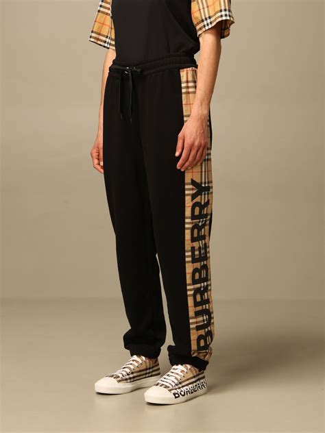 burberry joggers men.